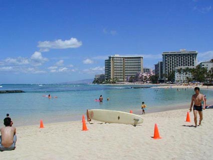 青い空、青い海、白い砂浜