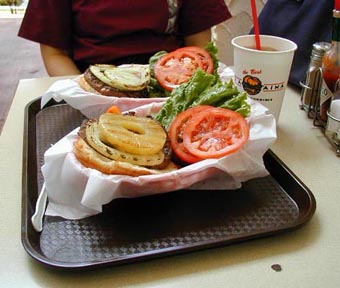 パイナップルバーガーとアボガドバーガー