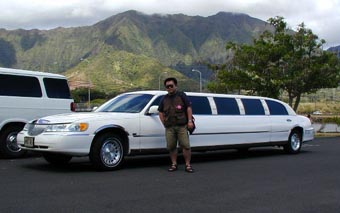 駐車場に停まっていたリムジン