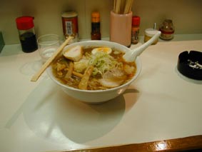 赤レンガ特製ラーメン¥650