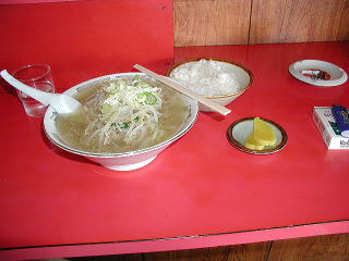 味噌ラーメンとライス
