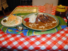 石垣牛のはらみ焼肉カレー