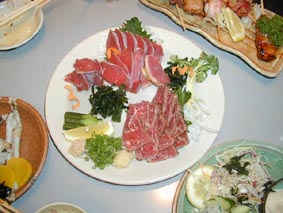 久々の山羊刺し!