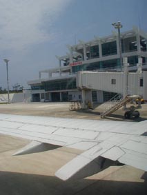 久米島空港ターミナル